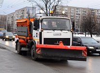 Входная группа Дорожное ремонтно-эксплуатационное управление (МУП ДРЭУ г. Ижевск).  Маяковского,  12
